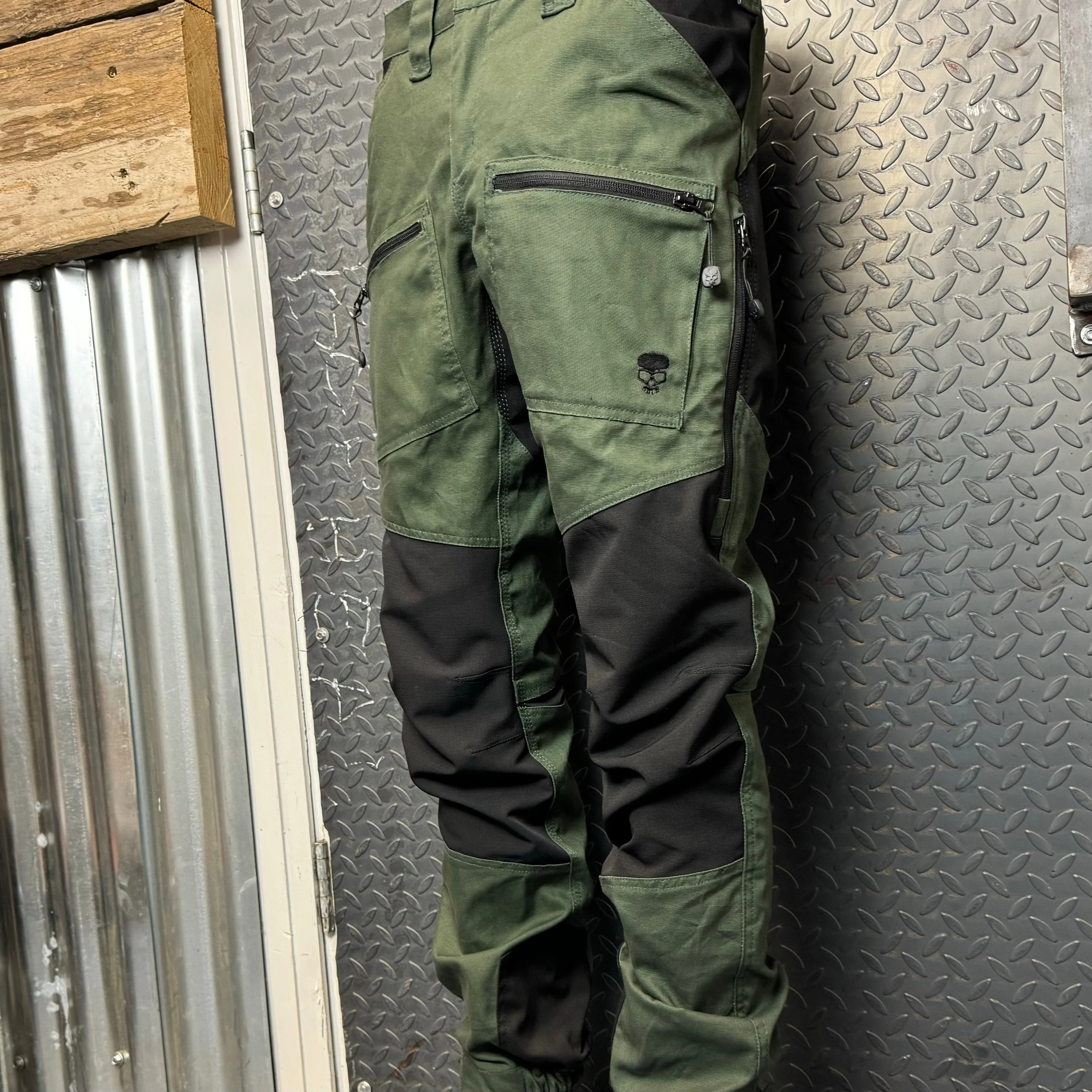 BOBHEAD Casual Cargo Combats Black / Green - Image 10