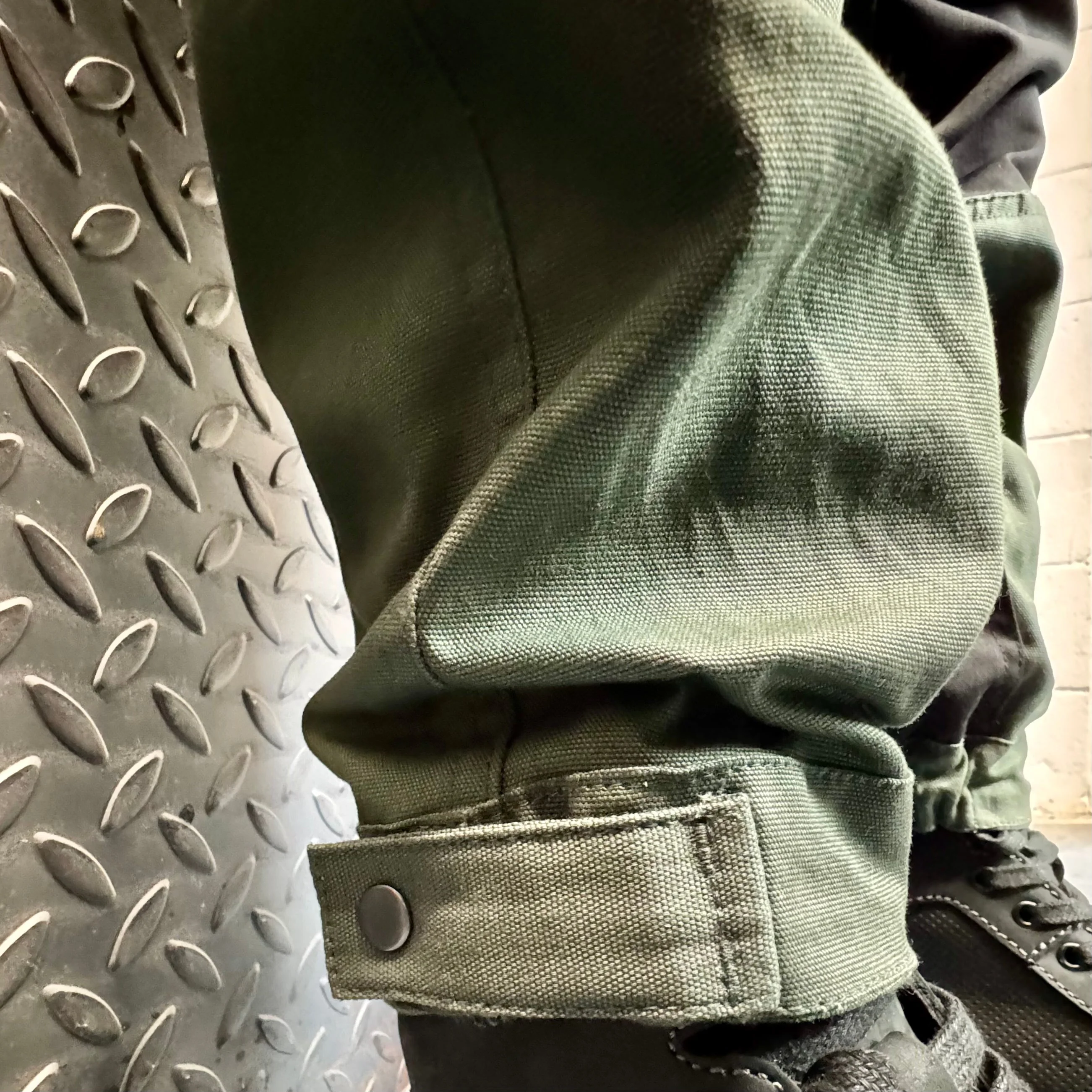 BOBHEAD Casual Cargo Combats Black / Green - Image 11