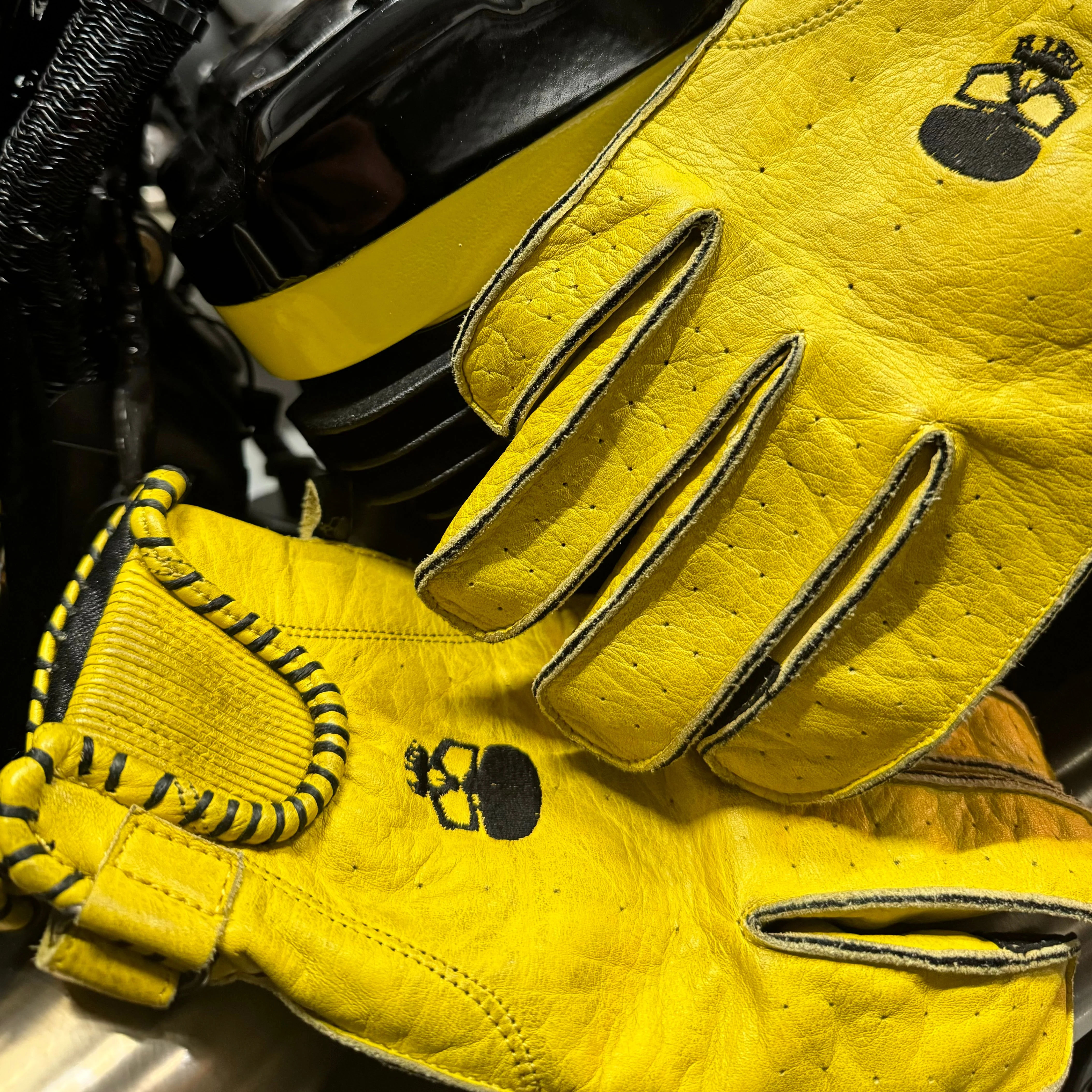 Motorcycle Glove Protective Shifter Leather Yellow - Image 4